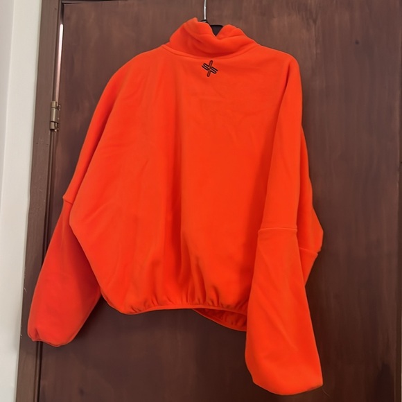 Xexymix Fleece Jacket - Picture 4 of 4